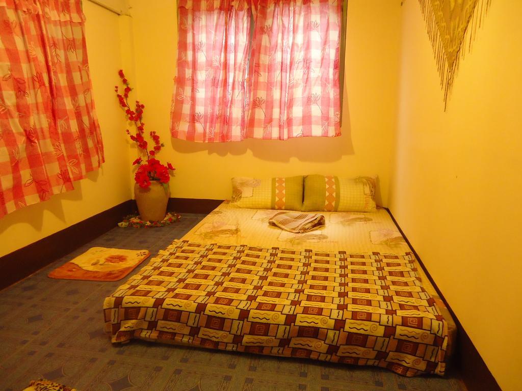 Baanchaokoh Homestay Kanchanaburi City Exterior photo