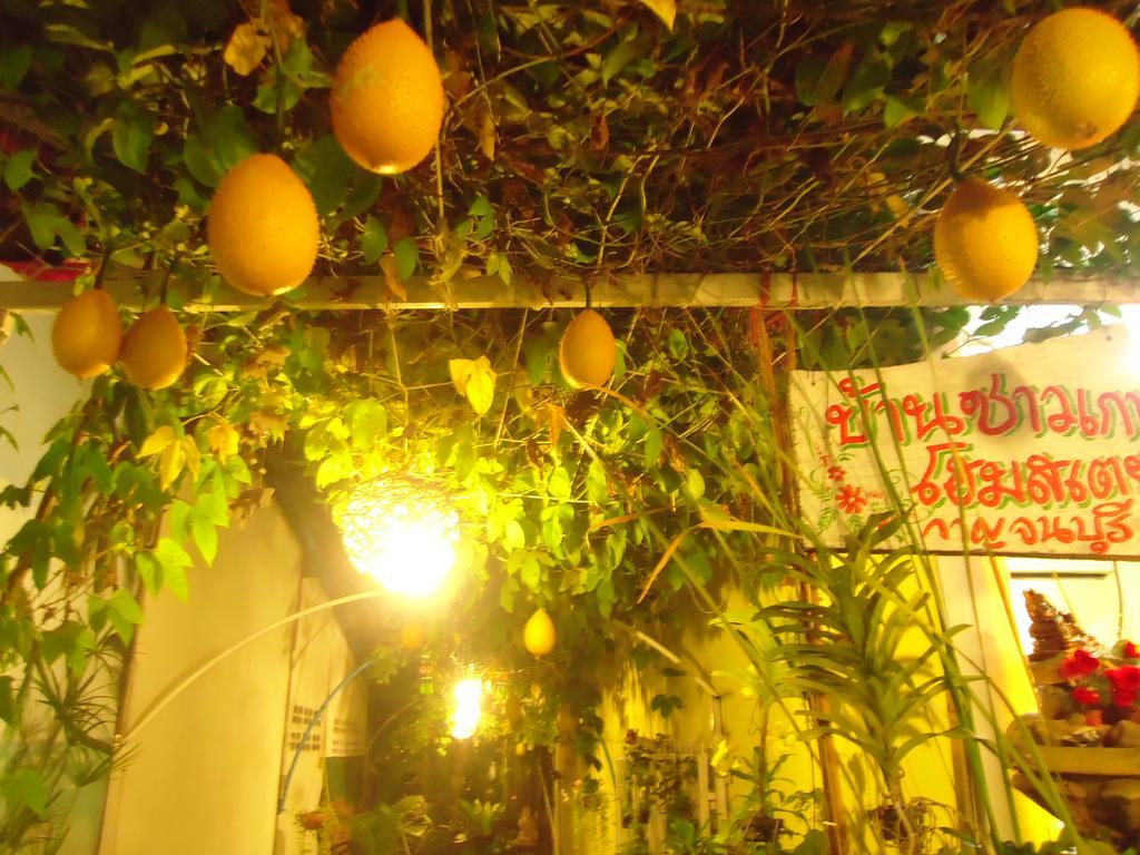 Baanchaokoh Homestay Kanchanaburi City Exterior photo