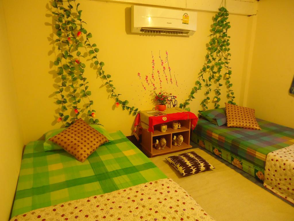 Baanchaokoh Homestay Kanchanaburi City Exterior photo